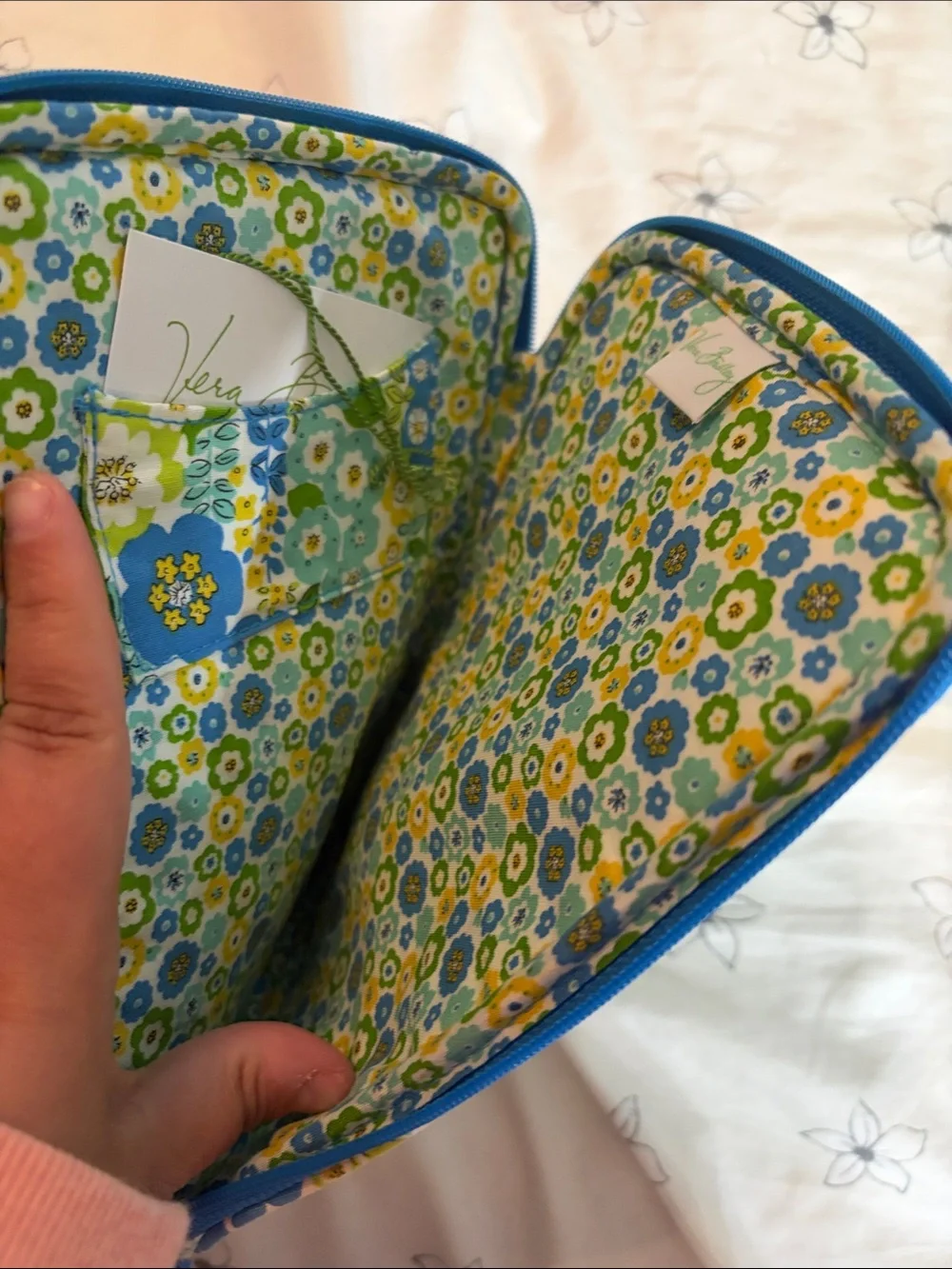 NWT Vera Bradley Quilted Floral Travel Pouch – Blue & Green